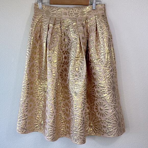 NEW YORK and COMPANY Gold Foil Floral Skirt - Picture 1 of 5